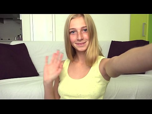 ❤️ Quand je m'ennuie, je me masturbe paresseusement ma chatte rose ❤️ Vidéo de porno at us ﹏