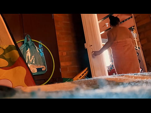 ❤️ Mon oncle me suit dans la douche, il me baise pendant que je prends une douche. ❤️ Vidéo de porno at us ﹏