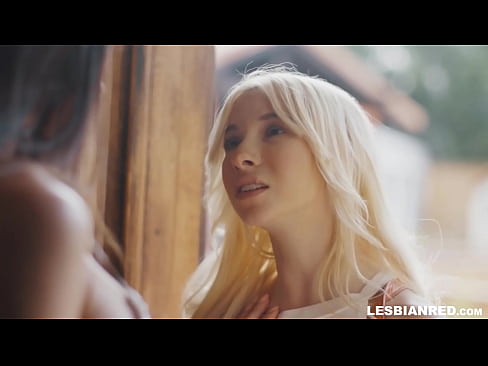 ❤️ Une fille revient à la maison quelques mois plus tard et finit par manger la chatte de sa belle-mère ❤️ Vidéo de porno at us ﹏